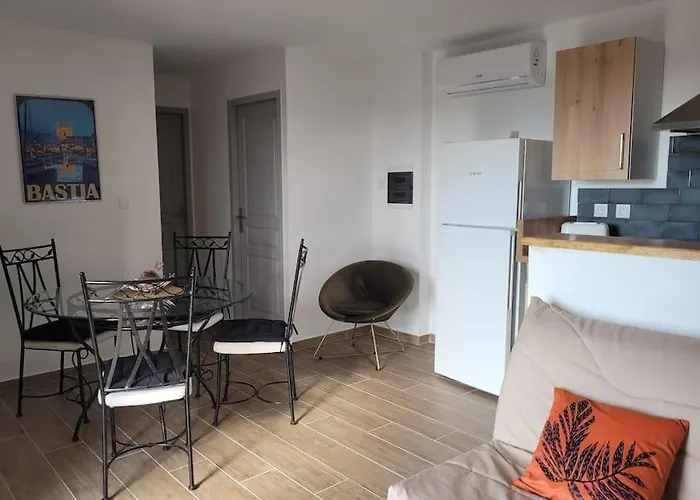 Petit A 3 Kms De La Appartement