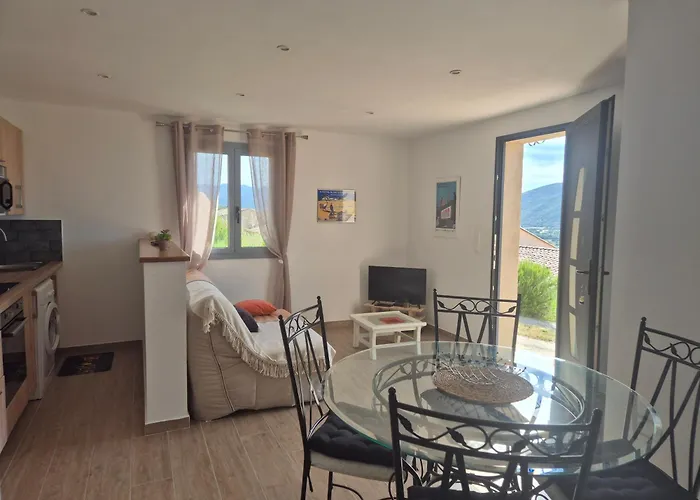 Petit A 3 Kms De La Belgodère