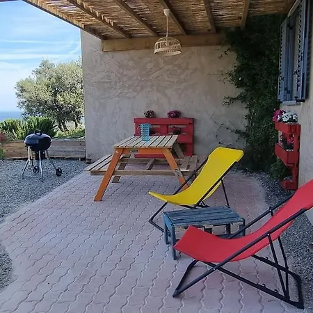 Appartement Petit A 3 Kms De La *