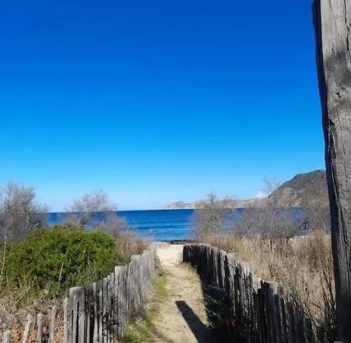 Διαμέρισμα Petit A 3 Kms De La